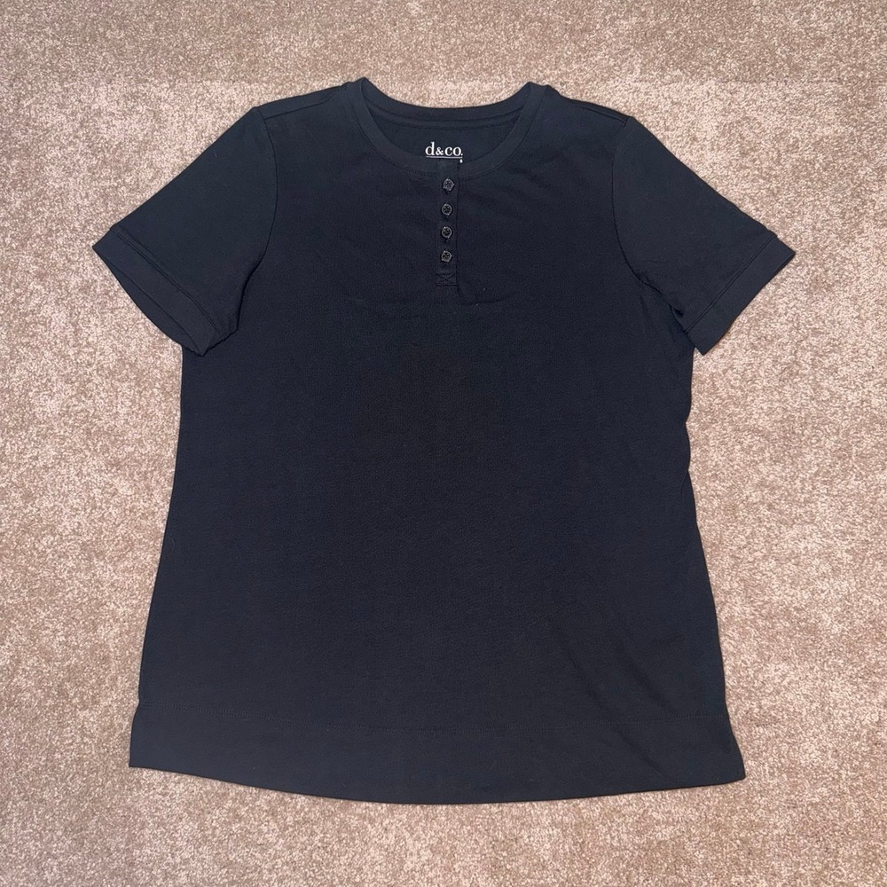 D&Co Denim & Co Women's Black Short Sleeve Henley Top - Size Small